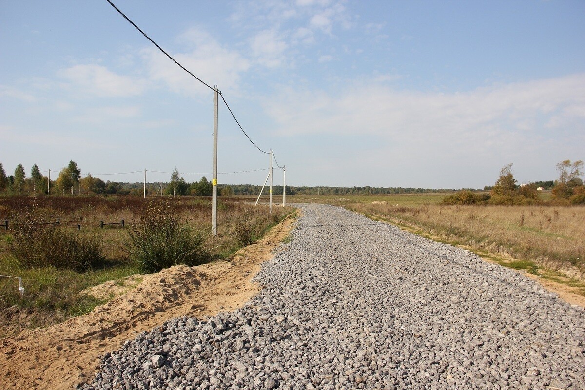 Как дёшево укрепить грунтовую дорогу?